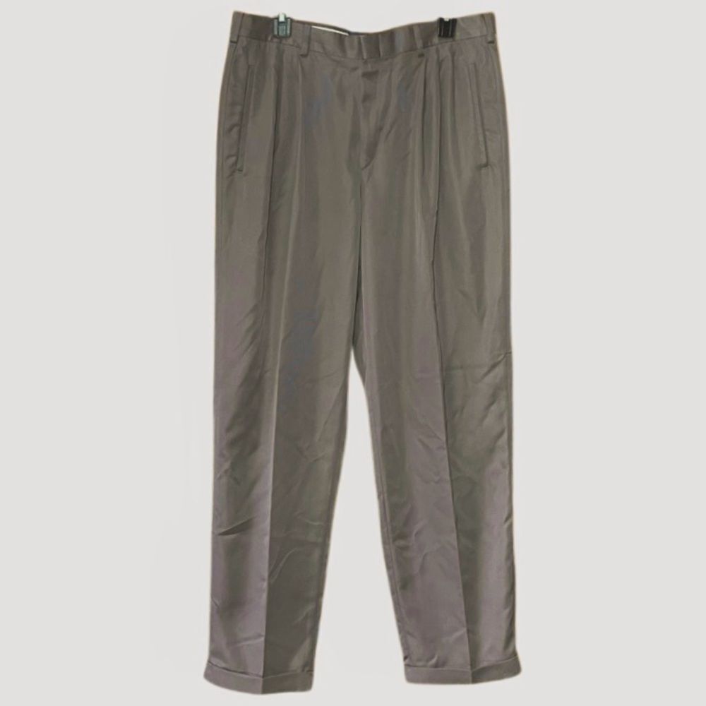 Van Heusen Vintage Pleated Dress Pants in Taupe Brown Men’s 34/32